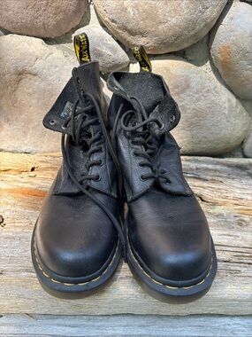 Dr. Martens Black Pascal Leather Lace-Up Boots-Woman’s 10
